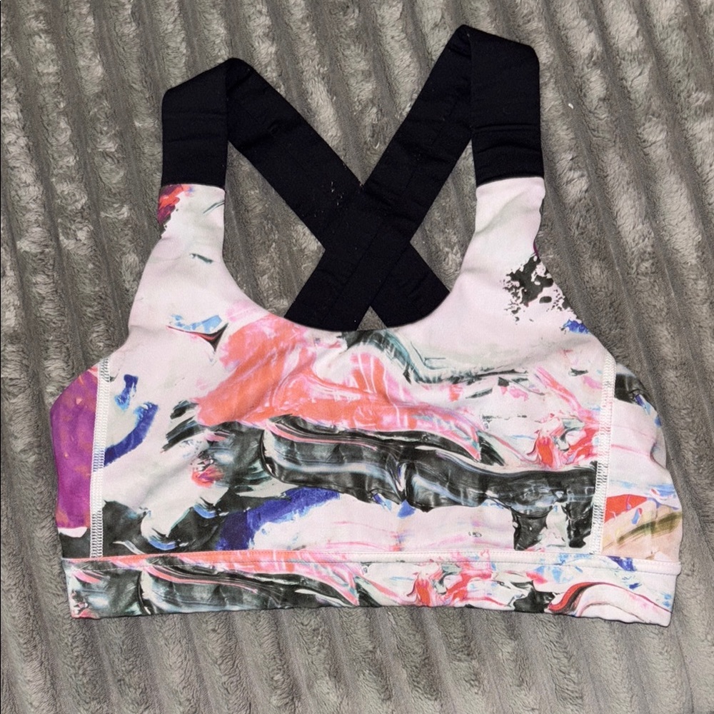 Lululemon Athletica Black and Pink Fitted Graphic Tank Sports Bra